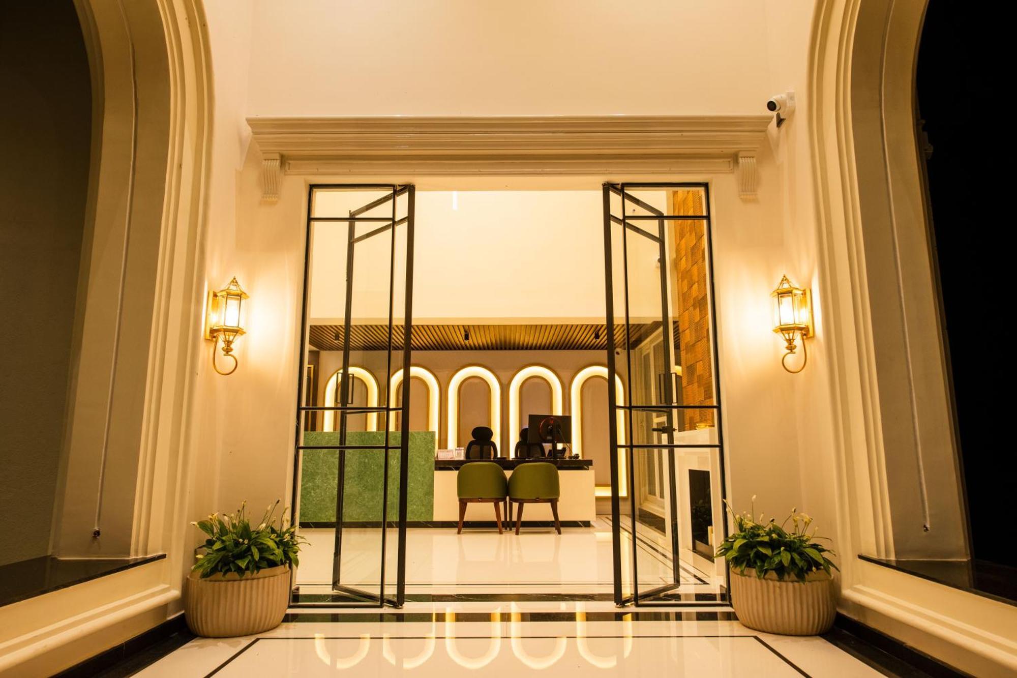 Hotel Mysore Radiance Екстериор снимка
