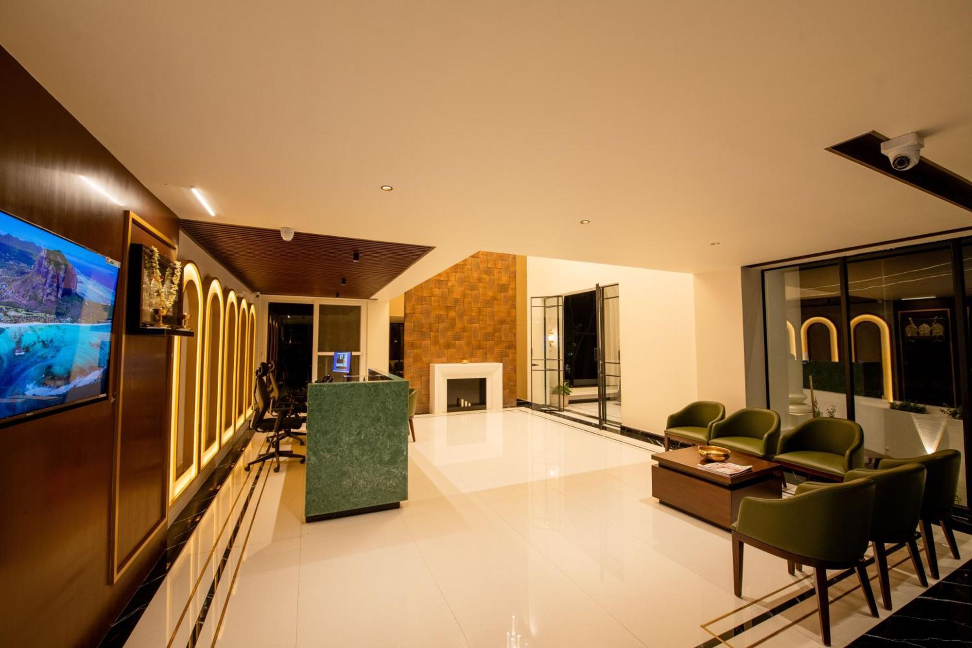 Hotel Mysore Radiance Екстериор снимка
